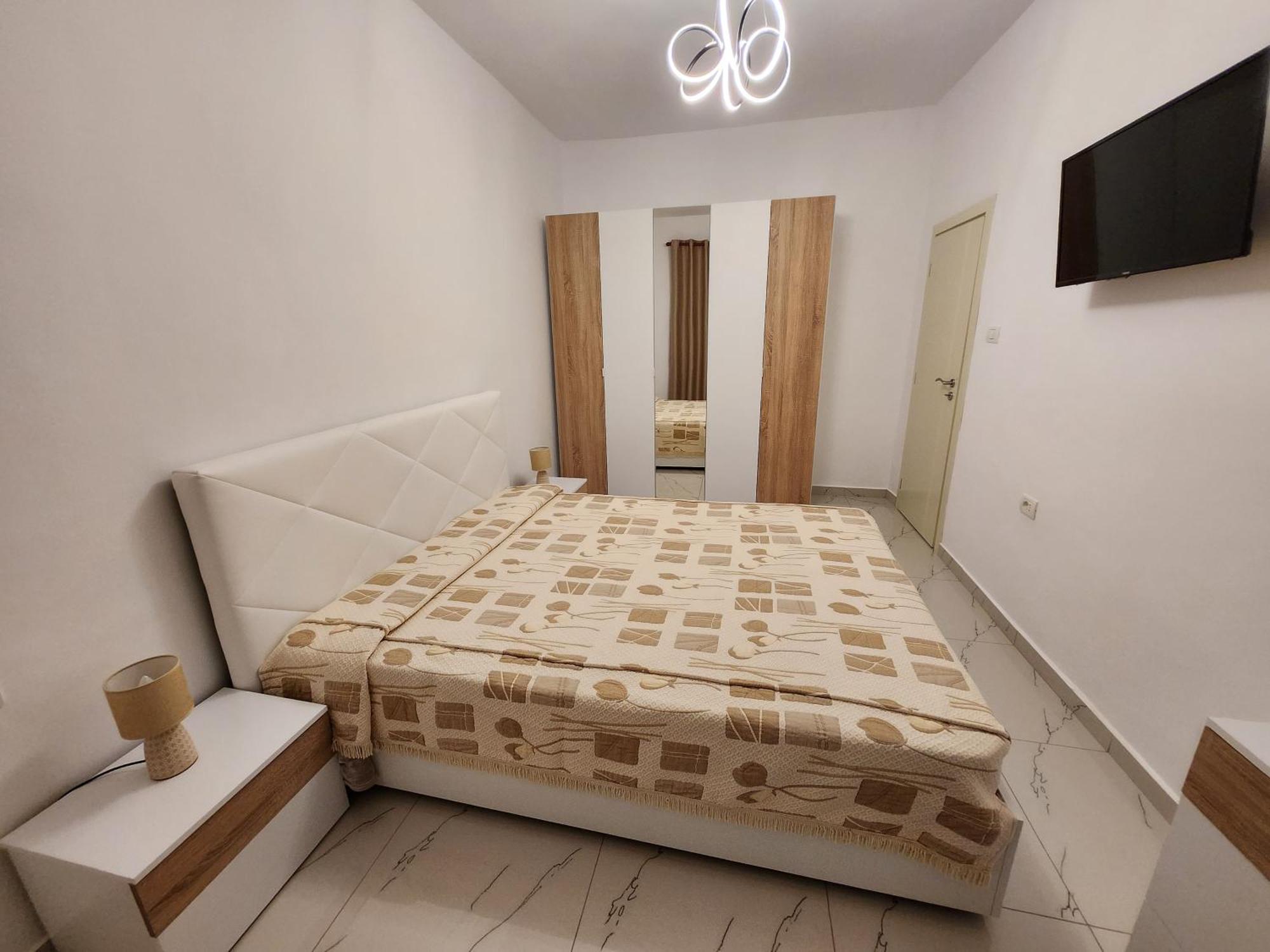 Nevi Apartment ティラナ エクステリア 写真