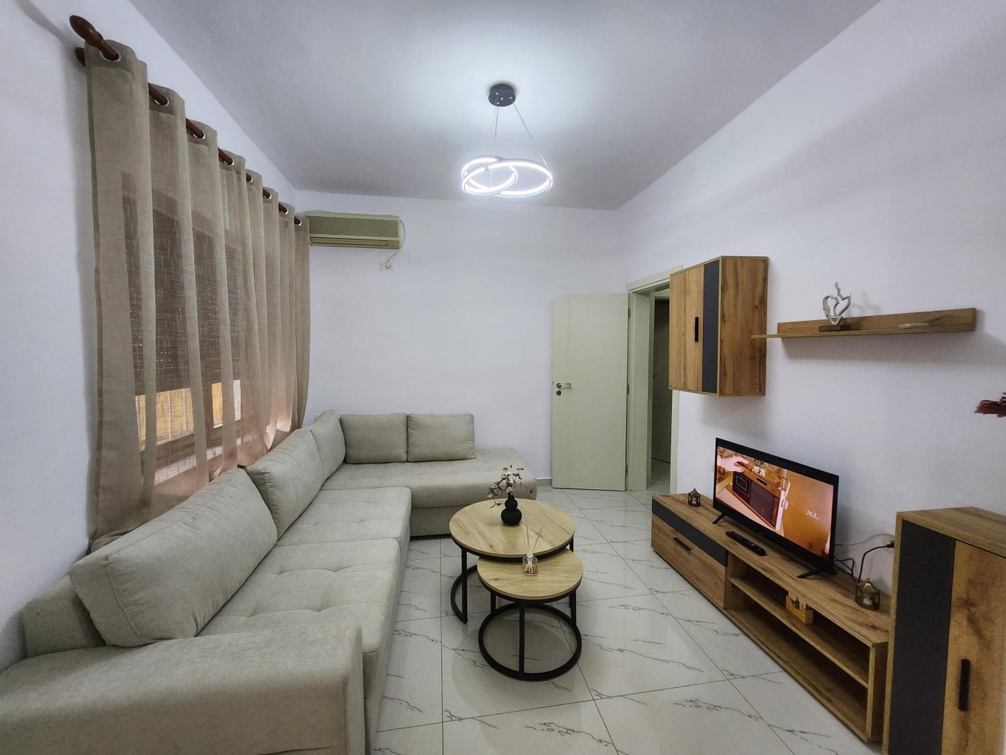 Nevi Apartment ティラナ エクステリア 写真